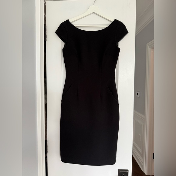 Calvin Klein Classic Little Black Dress size 2 - Picture 1 of 2